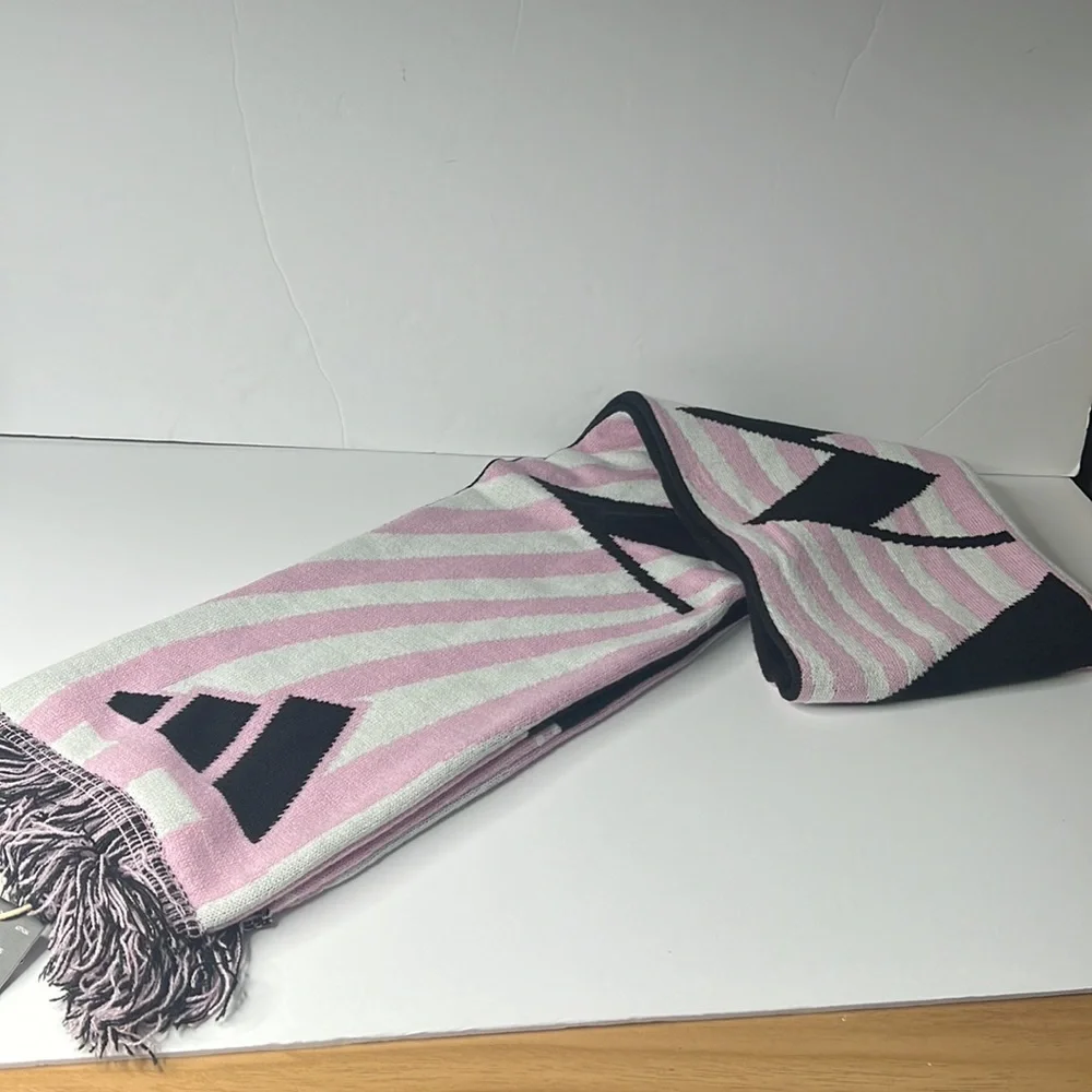 Adidas Lionel Messi Inter Miami Football Club Pink/Black Scarf